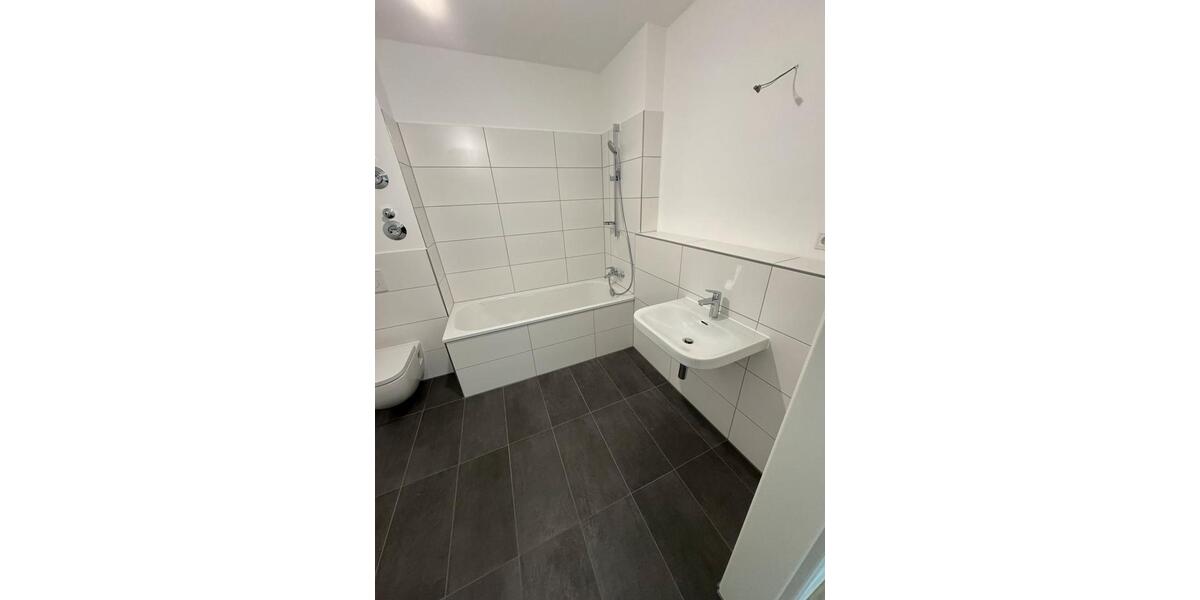 Dachgeschoßwohnung Hamburg Rothenburgsort - 2 Zimmer, 60 m&sup2;, 1.272&euro; | Angebot:26474839