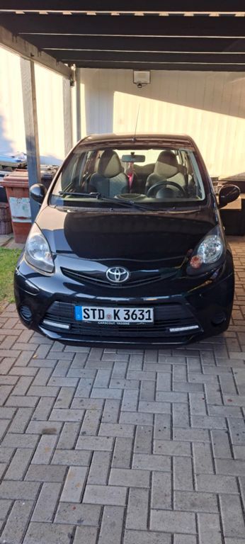 Toyota Aygo (X) 122.000 km 5.000 € Buxtehude 21614