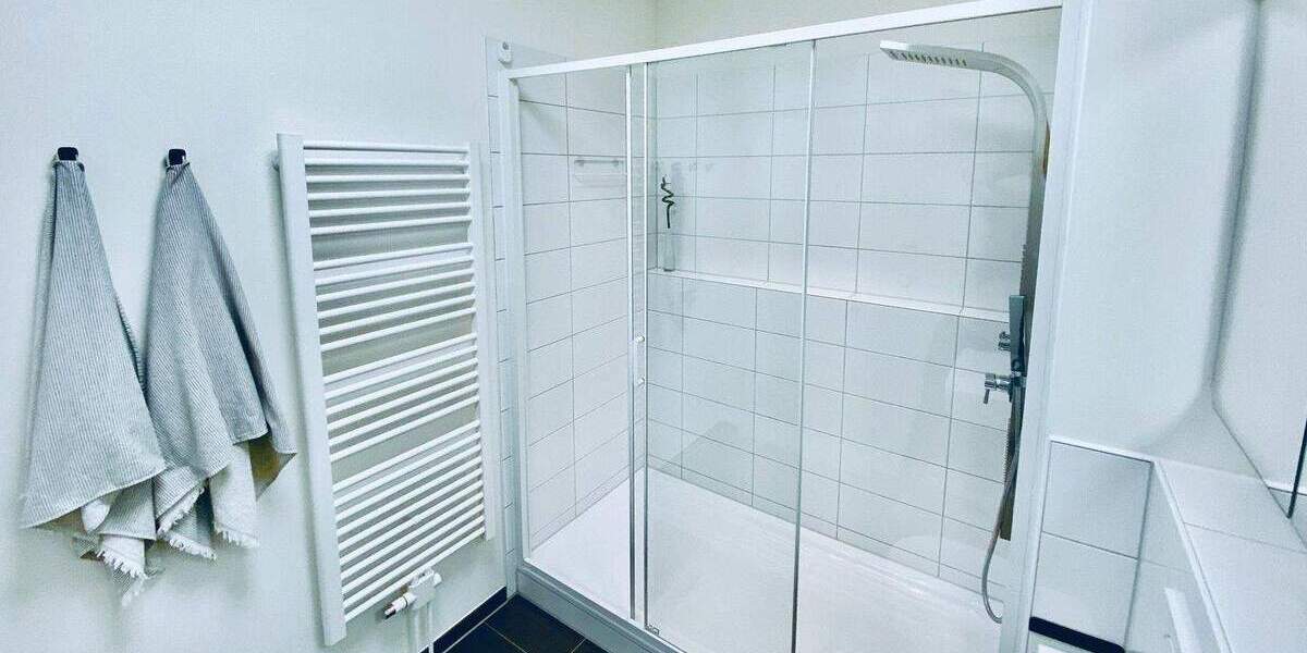 @HOME ? EXKLUSIVES DESIGN BUSINESS APARTMENT IM HERZEN HAMBURGS ? virtuelle Besichtigung möbliert 2 zimmer