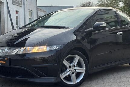 Honda Civic 128.000 km 3.999 &euro; Hamburg 22041