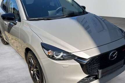 Mazda 2 57.801 km 16.885 &euro; Hamburg 22041