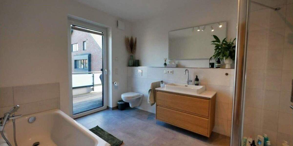 Etagenwohnung Buxtehude - 3 Zimmer, 129 m&sup2;, 1.900&euro; | Angebot:25683222