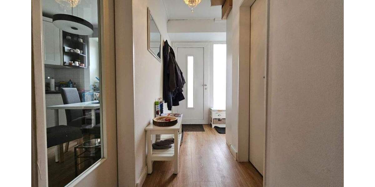 Mehrfamilienhaus, Wohnhaus Hamburg-Duvenstedt Duvenstedt - 6 Zimmer, 131 m&sup2;, 595.000&euro; | Angebot:25927569