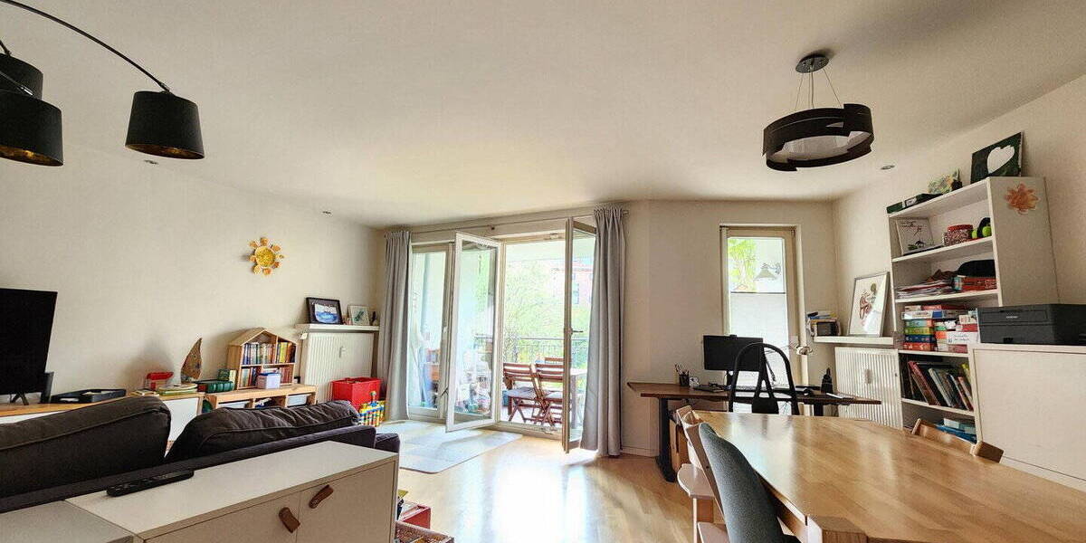 Etagenwohnung Hamburg Altona-Nord - 2 Zimmer, 92 m&sup2;, 689.000&euro; | Angebot:26228706