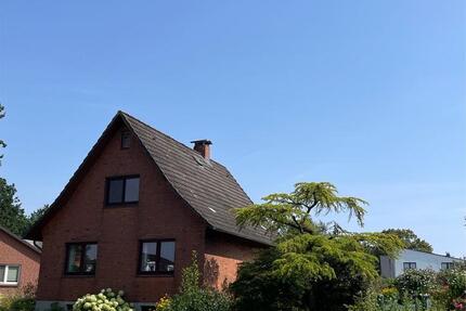 Einfamilienhaus in ruhiger Lage und über 1000qm Grundstück zimmer