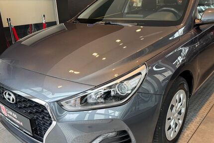 Hyundai i30 96.800 km 13.700 € Hamburg 22547