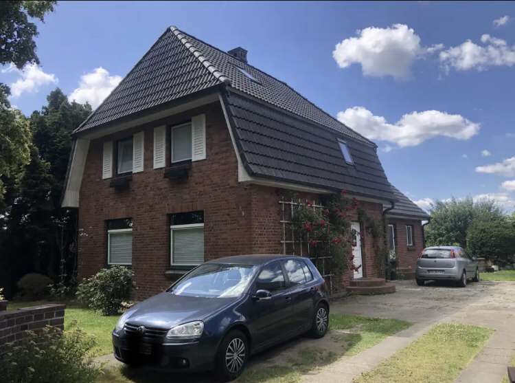 Haus zum Kaufen in Barsbüttel 648.000 € 220 m² 7 zimmer
