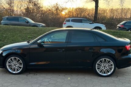Audi A3 70.560 km 12.499 &euro; Barsbüttel 22885