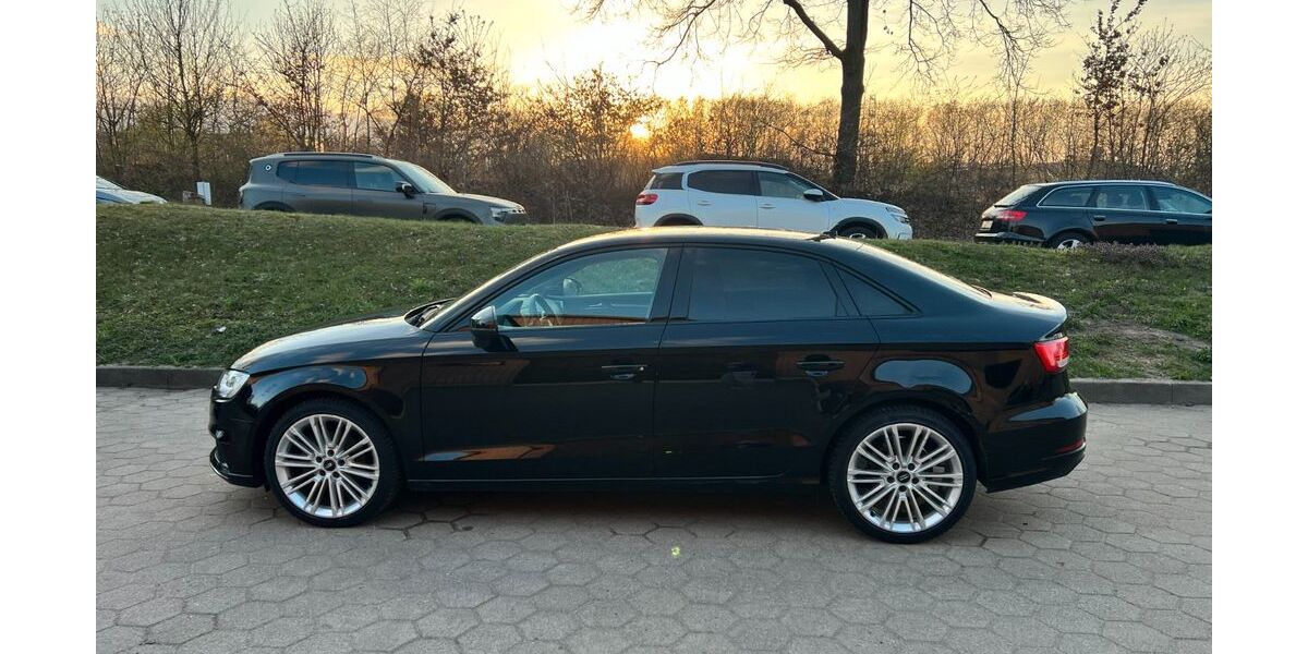 Audi A3 70.560 km 12.499 &euro; Barsbüttel 22885