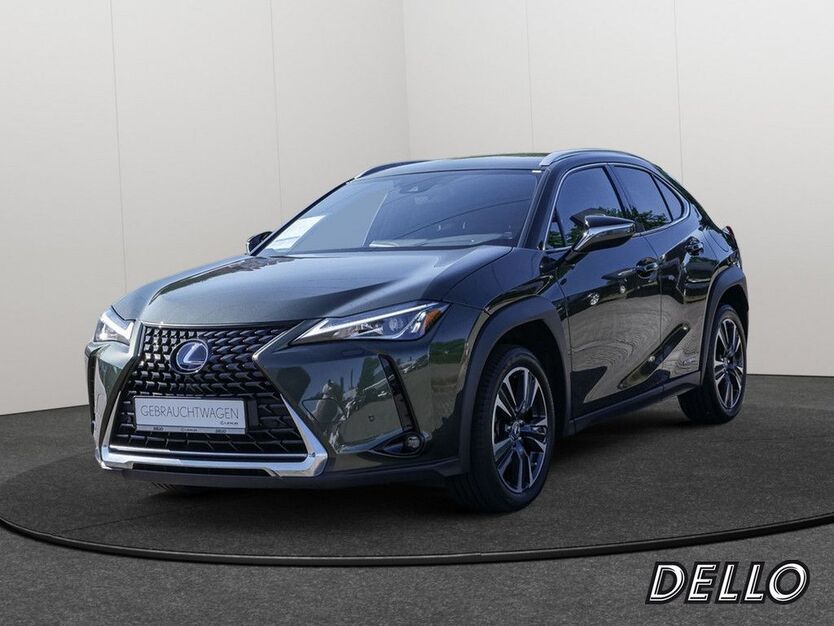 Lexus UX 45.813 km 27.990 € Hamburg 22529