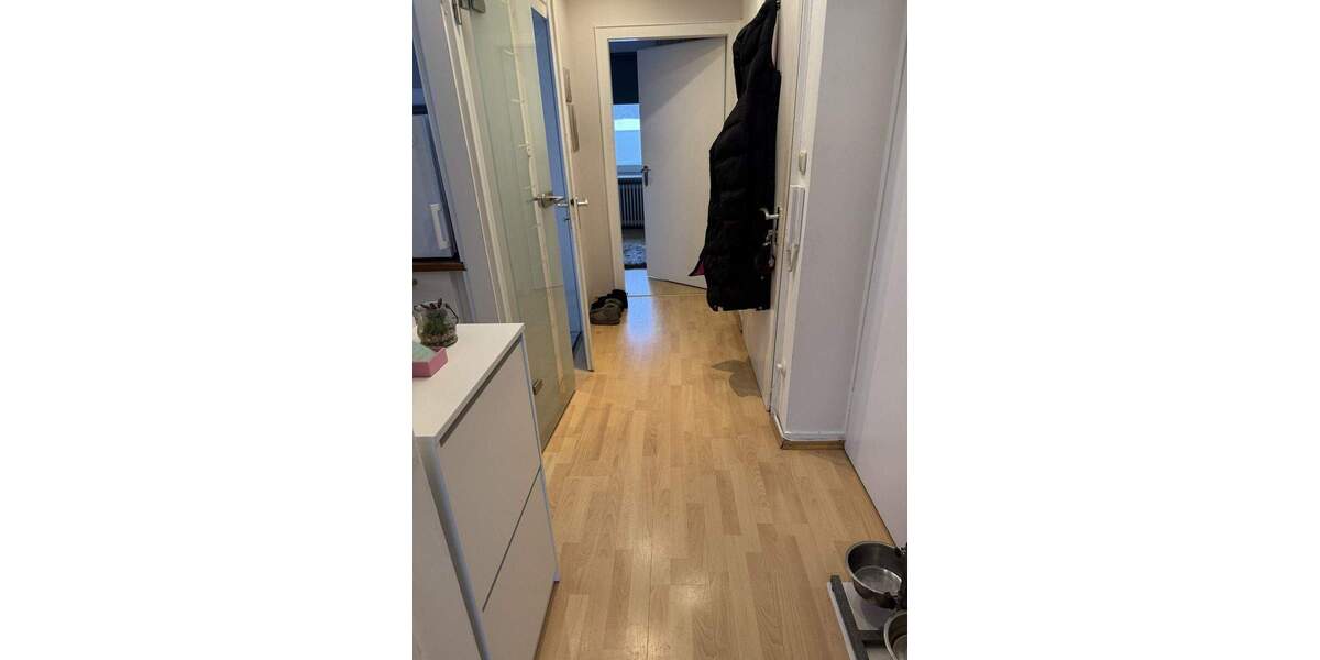 gepflegte Wohnung mit Balkon 2 zimmer