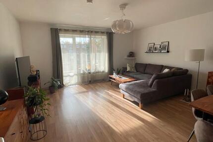 Only 3 monthsBiete 2-Zi.Wohnung mit Balkon in NoMi 01.04-01.07 2 zimmer