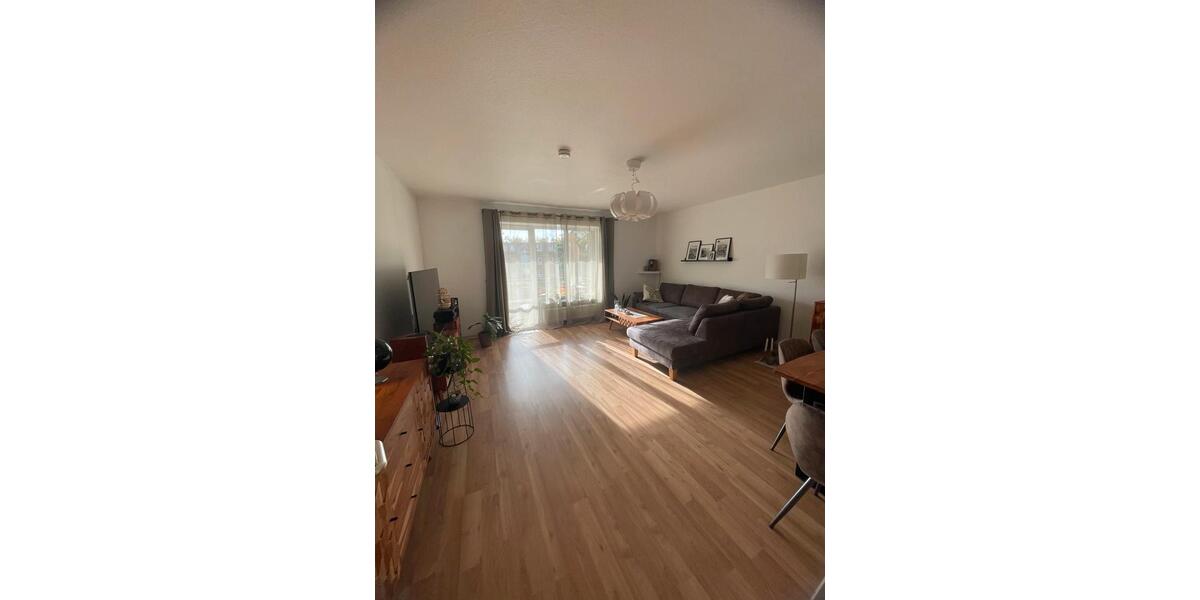 Only 3 monthsBiete 2-Zi.Wohnung mit Balkon in NoMi 01.04-01.07 2 zimmer