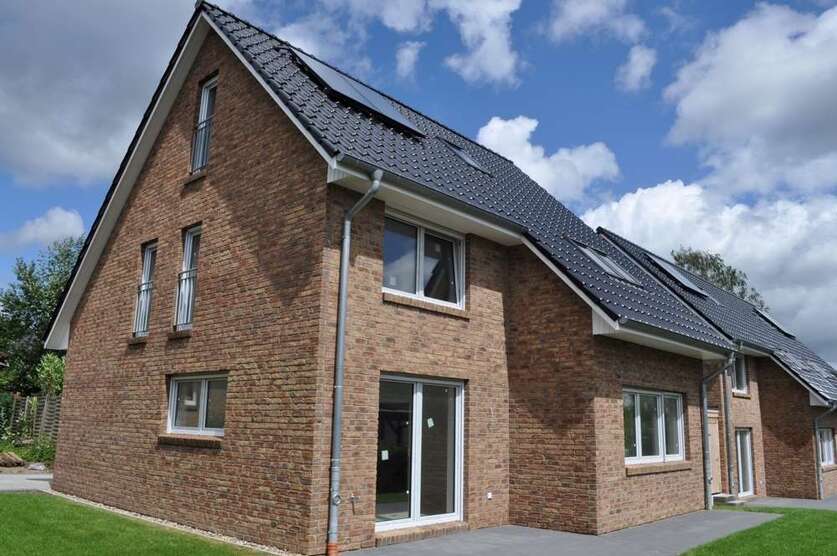 Haus zum Mieten in Henstedt-Ulzburg 1.950 € 150 m²