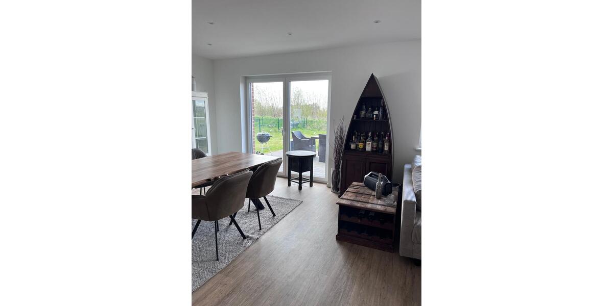 Doppelhaushälfte Hoisdorf - 4 Zimmer, 126 m&sup2;, 2.250&euro; | Angebot:26600862