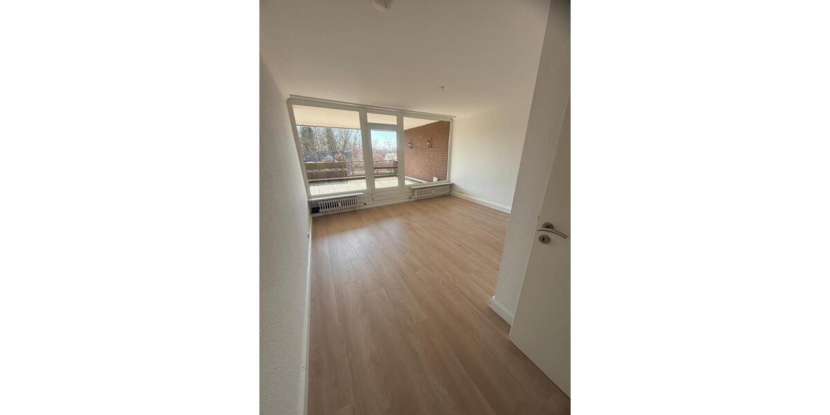 Etagenwohnung Oststeinbek - 3 Zimmer, 95 m&sup2;, 1.980&euro; | Angebot:26403151