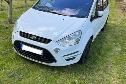 Ford S-Max 245.924 km 5.900 &euro; Geesthacht 21502