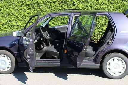 VW Golf 40.160 km 4.900 &euro; Tangstedt 25499