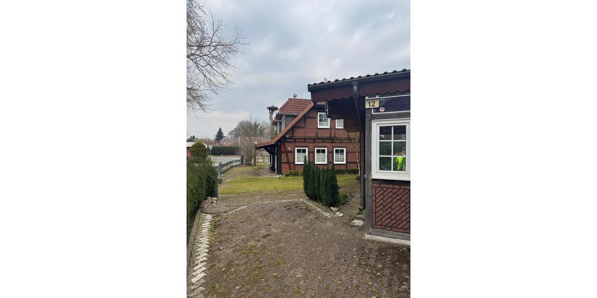 Einfamilienhaus Winsen (Luhe) - 7 Zimmer, 200 m&sup2;, 405.000&euro; | Angebot:27089276