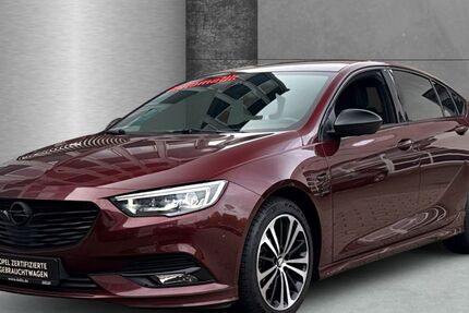 Opel Insignia 86.287 km 18.490 € Hamburg 22529