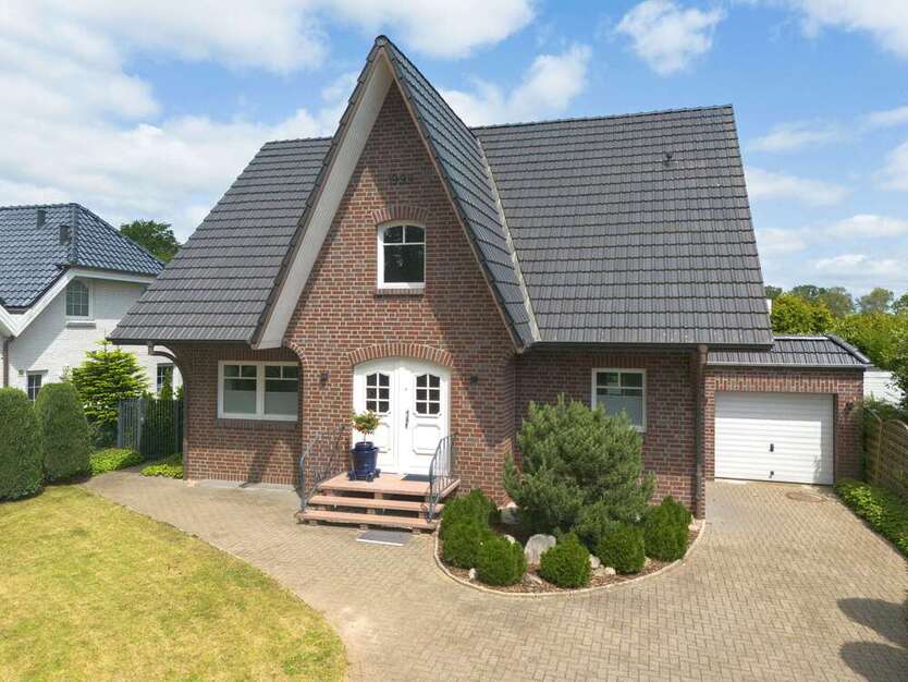 Haus zum Kaufen in Rellingen 985.000 € 153 m² 4 zimmer