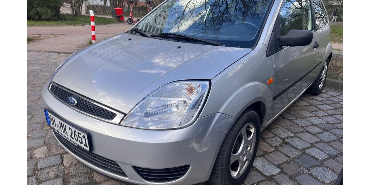 Ford Fiesta 100.148 km 1.998 &euro; Hamburg 21109