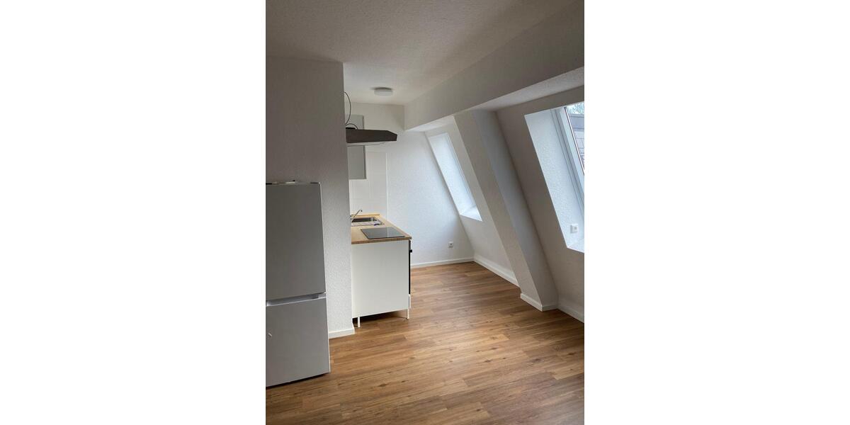 Dachgeschoßwohnung Hamburg Harburg - 1 Zimmer, 31 m&sup2;, 580&euro; | Angebot:25416691