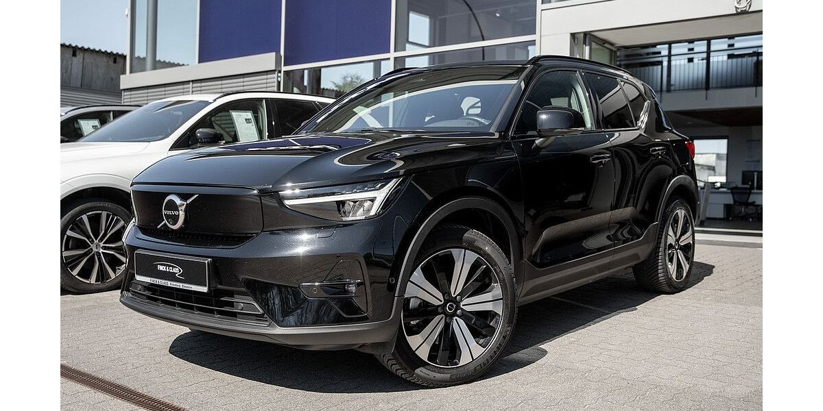 Volvo XC40 15.700 km 34.890 &euro; Pinneberg 25421
