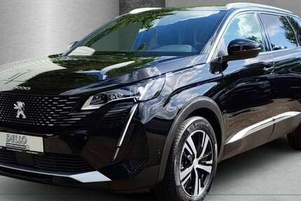Peugeot 5008 3.637 km 29.990 € Hamburg 22159