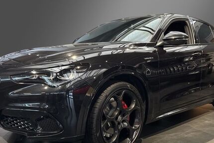 Alfa Romeo Stelvio 2.856 km 59.890 &euro; Hamburg 22391