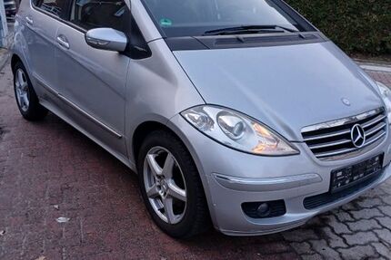 Mercedes-Benz A 180 207.000 km 1.750 &euro; Oststeinbek 22113