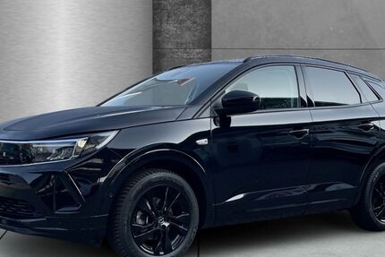 Opel Grandland (X) 19.197 km 23.980 &euro; Ahrensburg 22926