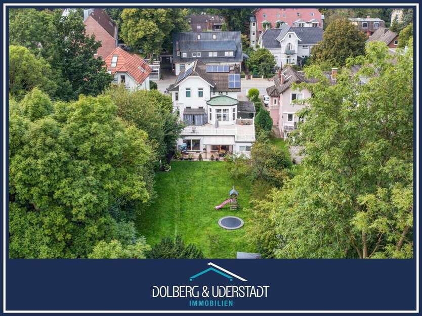 Haus zum Kaufen in Hamburg Rahlstedt 1.199.000 € 340 m²