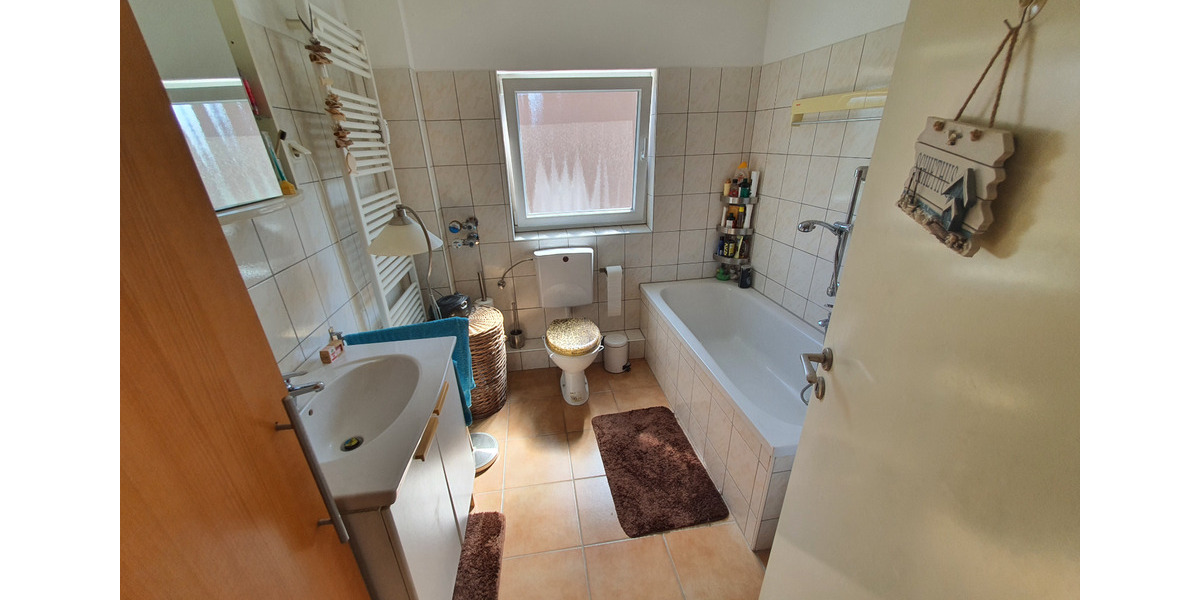 Dachgeschoßwohnung Appen - 2 Zimmer, 48 m&sup2;, 135.000&euro; | Angebot:25971322