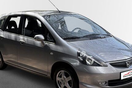 Honda Jazz 110.000 km 2.490 &euro; Hamburg 22529
