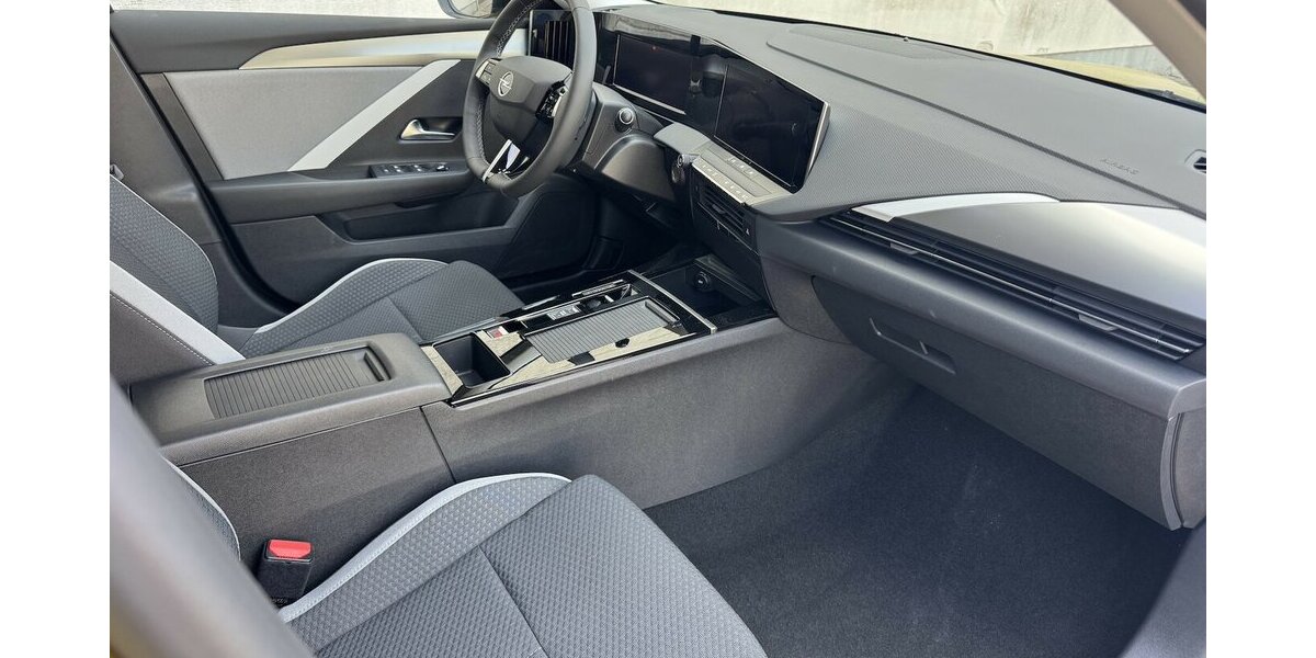 Opel Astra L Kult Gelb 1.001 km 19.999 &euro; Hamburg 22339