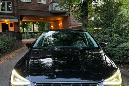 Seat Ibiza 88.000 km 13.900 &euro; Hamburg 22303