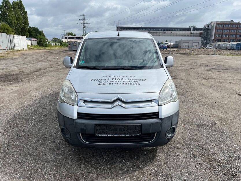 Citroen Berlingo 136.116 km 2.990 € Hamburg 22113