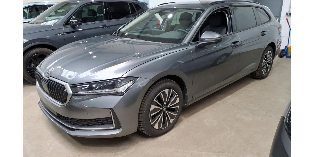 Skoda Superb 6.989 km 34.490 &euro; Ahrensburg 22926