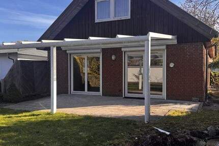 Skandinavisches Holz-Fachwerkhaus - Wohn- zuzüglich Nutzfläche im Dachgeschoss 4 zimmer