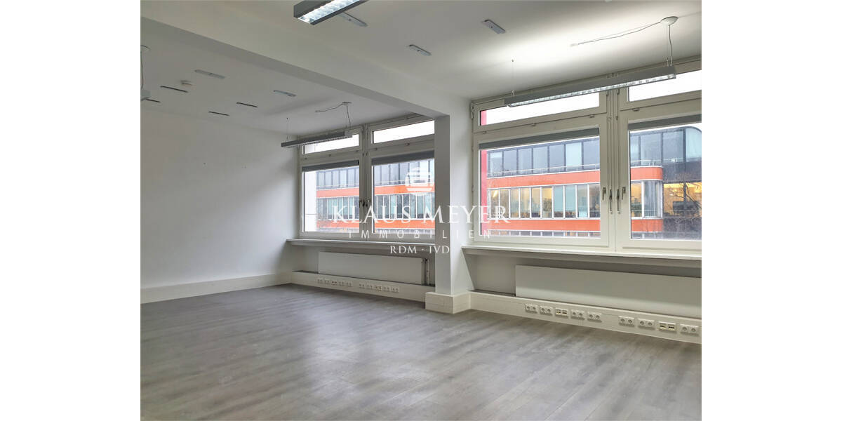 Gewerbeobjekt Hamburg Barmbek-Süd - 5.296&euro; | Angebot:26826825