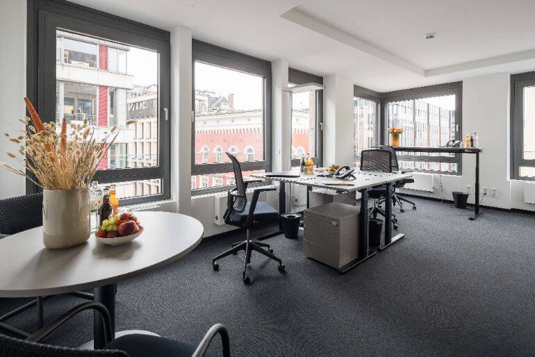Moderner Workspace direkt am Hauptbahnhof in Hamburg - All-in-Miete