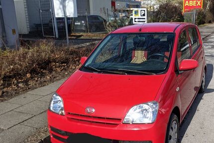 Daihatsu Cuore 195.000 km 1.499 &euro; Hamburg 22177
