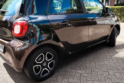 Smart ForFour 29.300 km 9.990 € Hamburg 20539