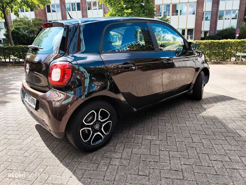 Smart ForFour 29.300 km 9.990 € Hamburg 20539