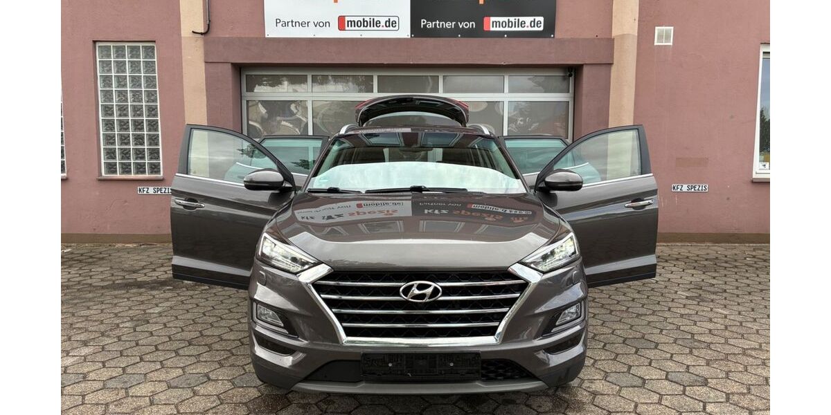 Hyundai TUCSON 188.796 km 14.970 &euro; Hamburg 20537