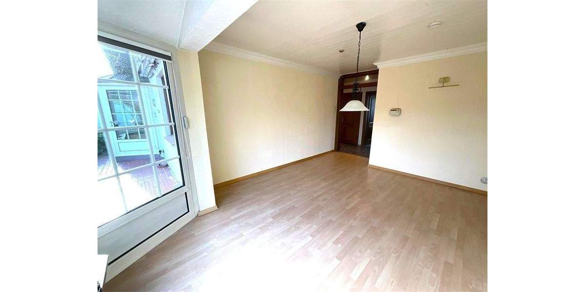 Einfamilienhaus Hamburg Lokstedt - 5 Zimmer, 120 m&sup2;, 449.000&euro; | Angebot:25628536