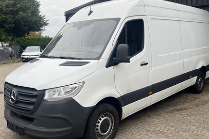 Mercedes-Benz Sprinter 111.000 km 28.199 € Tornesch 25436