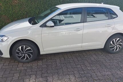 VW Polo 2.000 km 17.990 &euro; Hamburg 22307