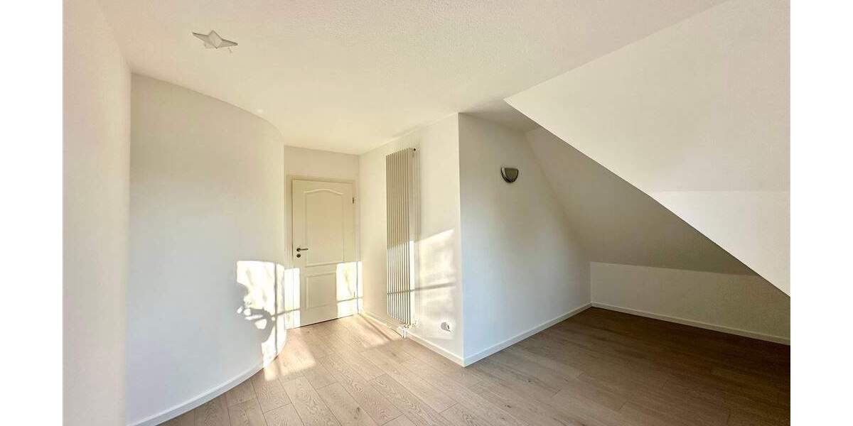 Einfamilienhaus Wedel - 4 Zimmer, 168 m&sup2;, 798.000&euro; | Angebot:25468737